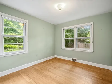 10 Crescent Road Burlington VT 05401
