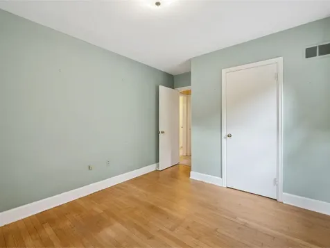 10 Crescent Road Burlington VT 05401