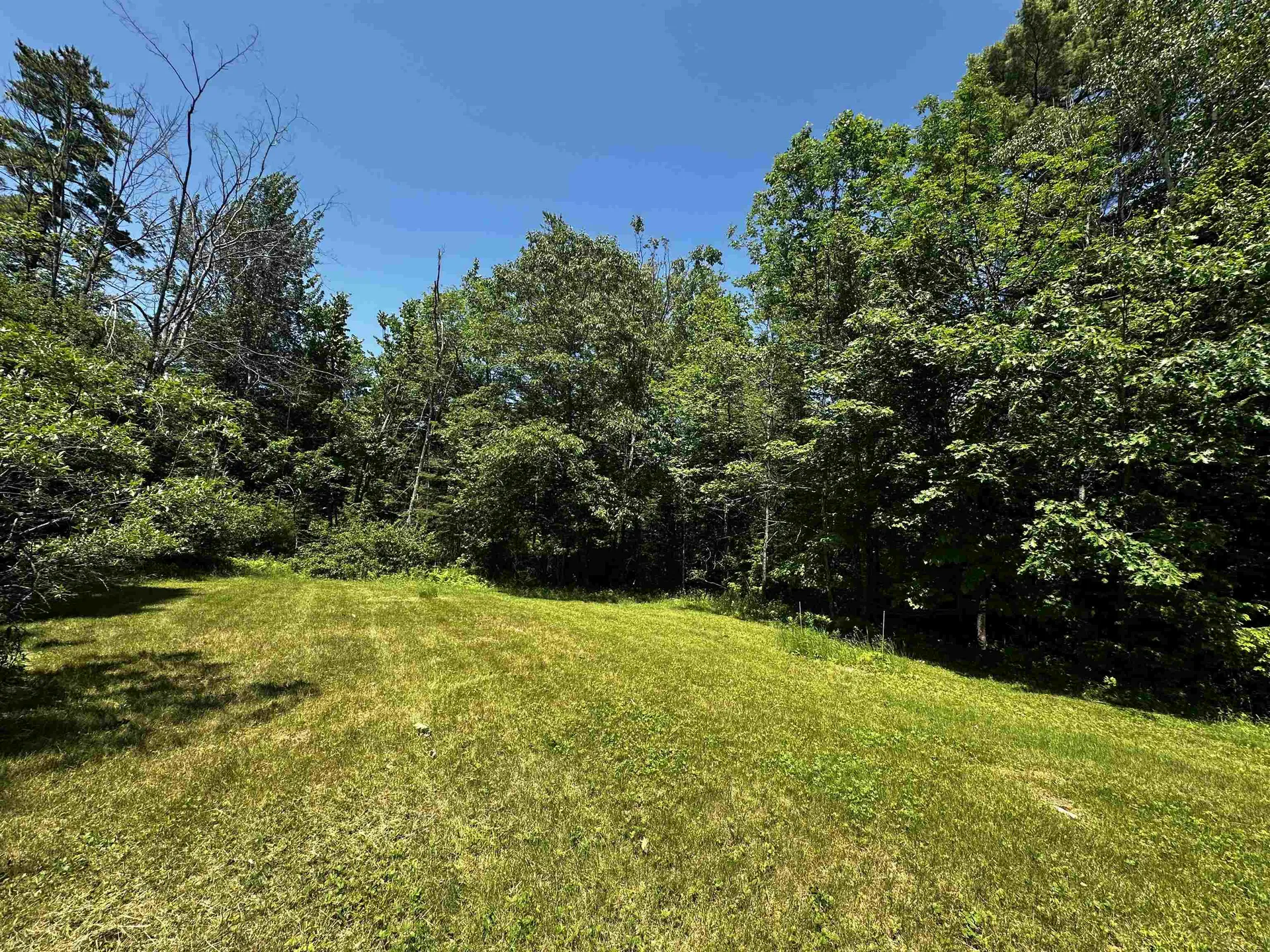 Garney Road Brookfield NH 03872