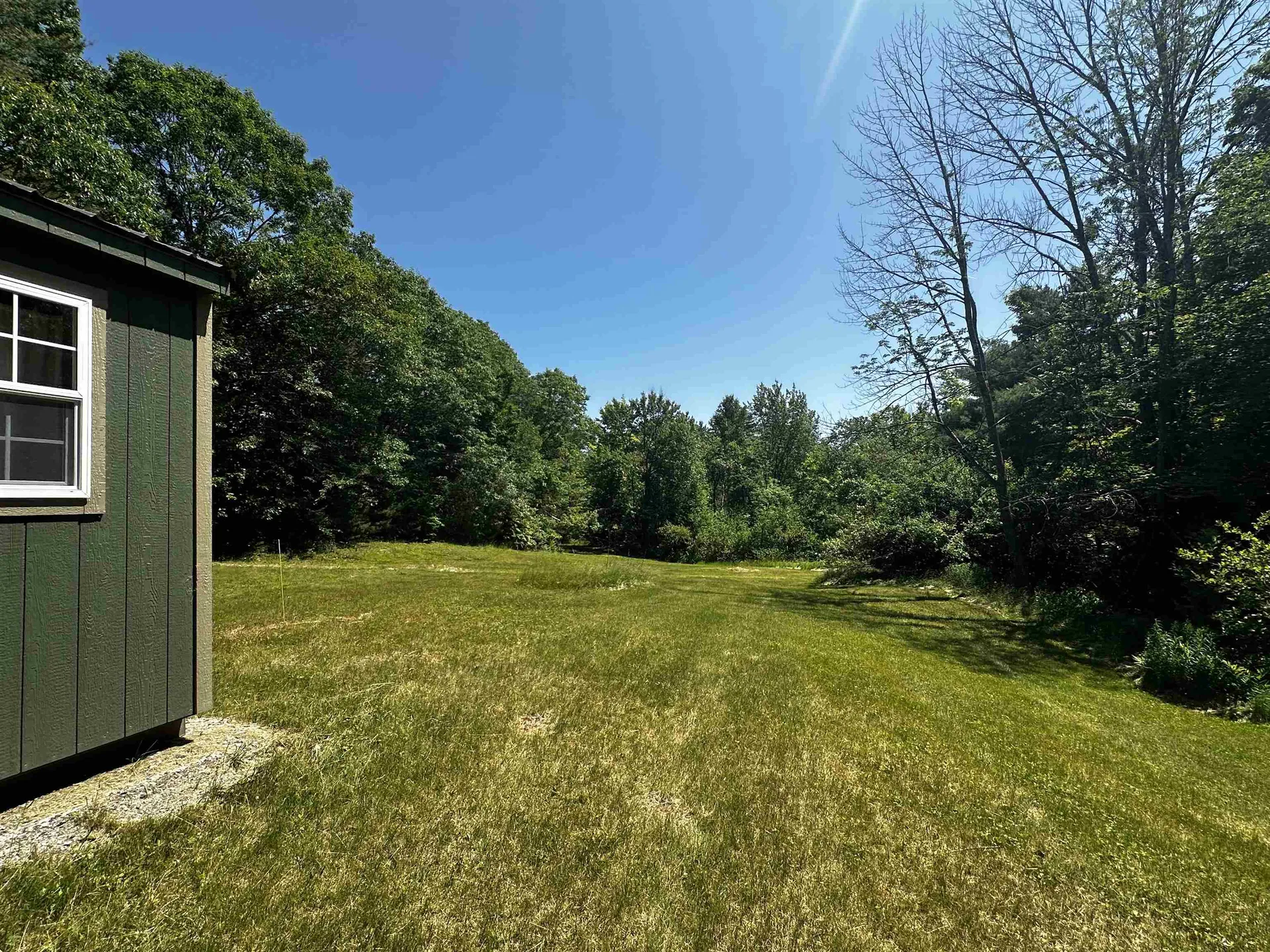 Garney Road Brookfield NH 03872