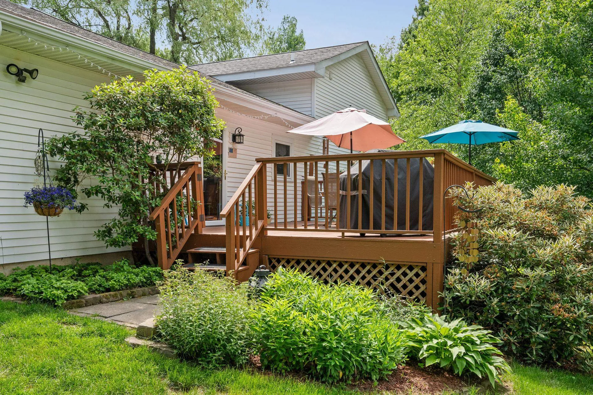 60 Savage Court Williston VT 05495