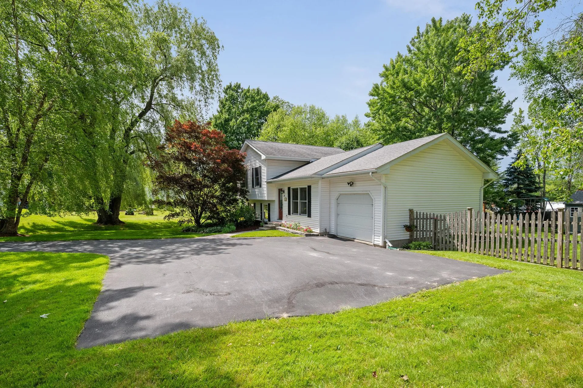 60 Savage Court Williston VT 05495