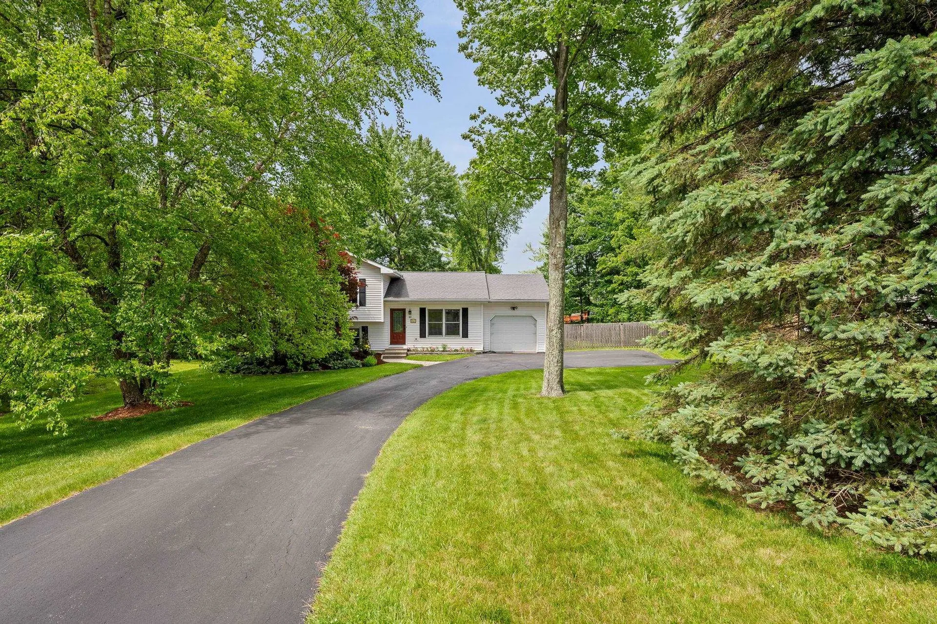 60 Savage Court Williston VT 05495