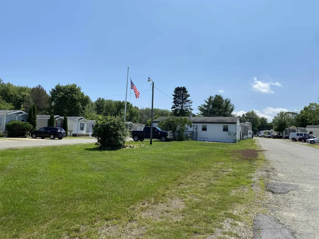 62 Adams Park Rye NH 03870