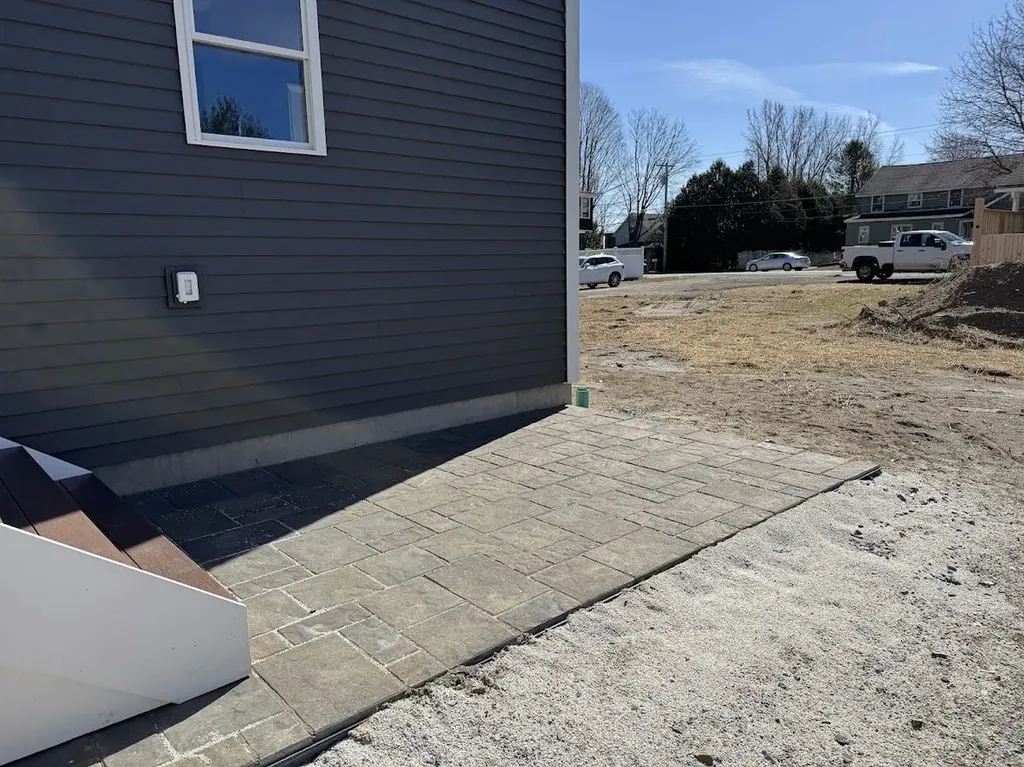 925 Falls Road Shelburne VT 05482