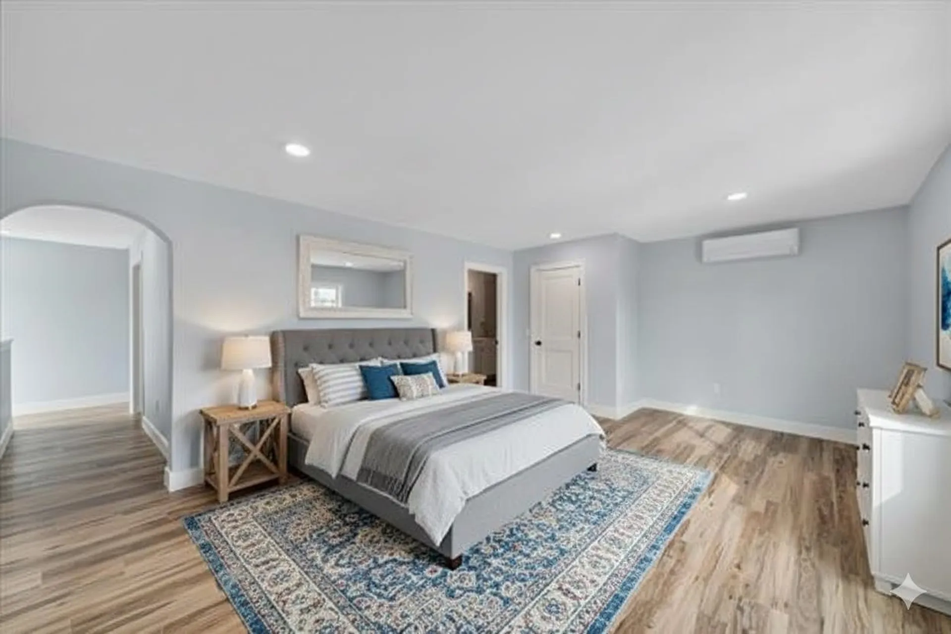 925 Falls Road Shelburne VT 05482