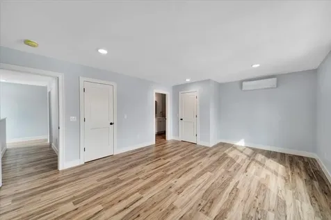 925 Falls Road Shelburne VT 05482