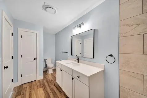 925 Falls Road Shelburne VT 05482