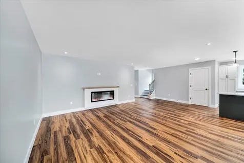 925 Falls Road Shelburne VT 05482