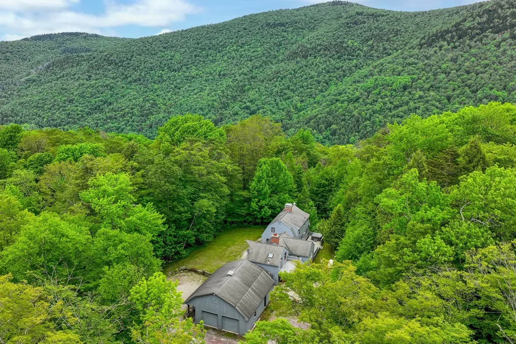 152 Wobbly Lane Killington VT 05751