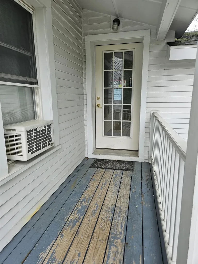 62 Court Street Middlebury VT 05753
