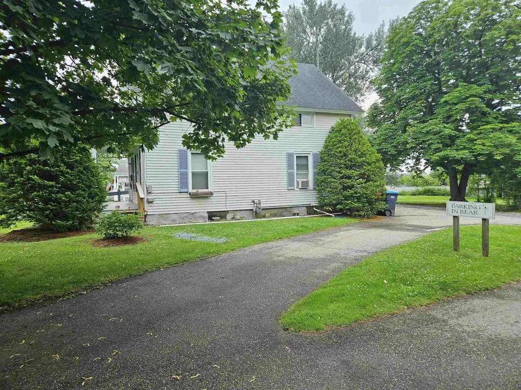 62 Court Street Middlebury VT 05753