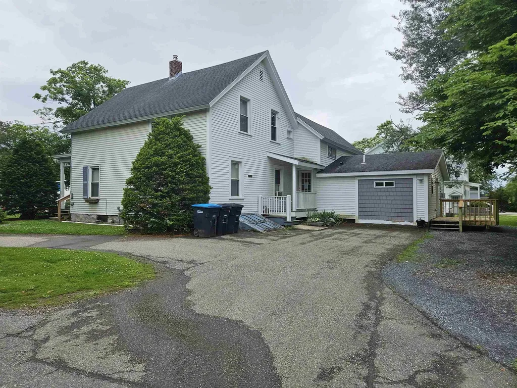 62 Court Street Middlebury VT 05753