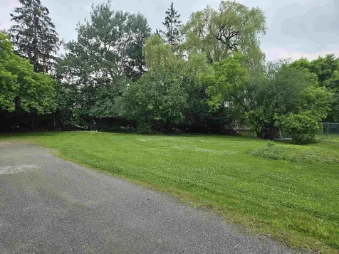 62 Court Street Middlebury VT 05753