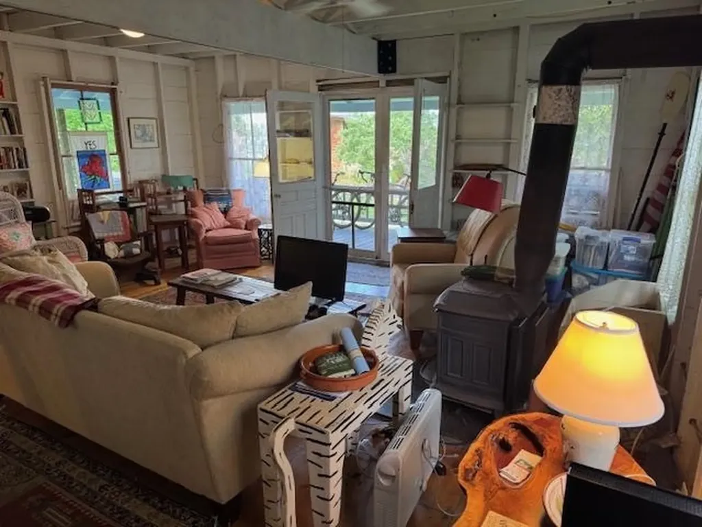 49 North Randolph Road Greensboro VT 05841