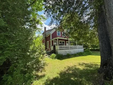 49 North Randolph Road Greensboro VT 05841