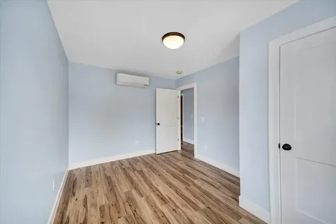 925 Falls Road Shelburne VT 05482