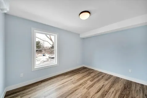 925 Falls Road Shelburne VT 05482