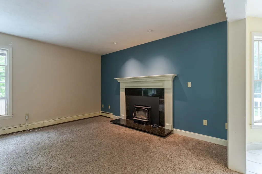 17 Stanley Pond Drive Rochester NH 03839