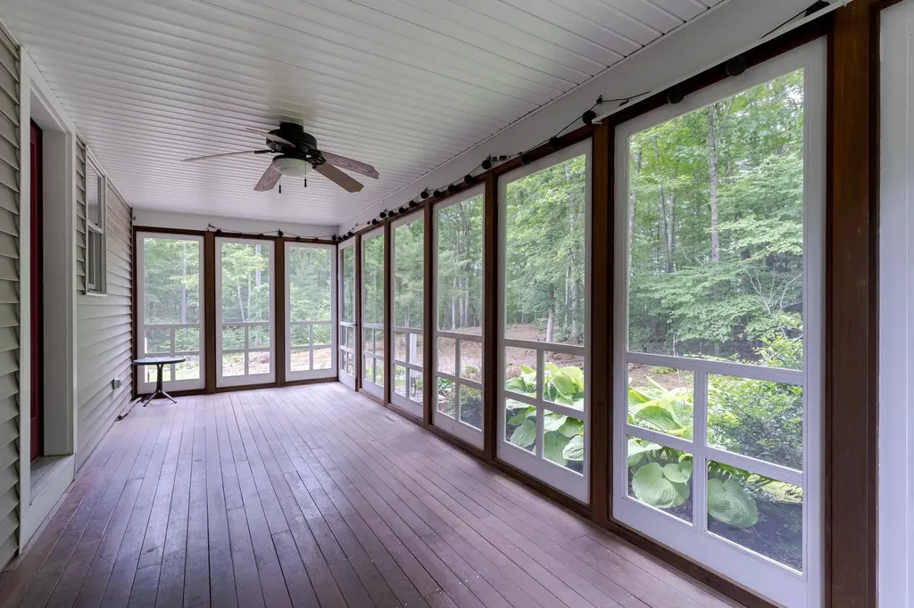 17 Stanley Pond Drive Rochester NH 03839