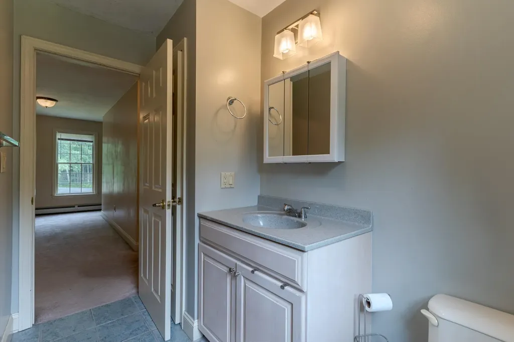 17 Stanley Pond Drive Rochester NH 03839