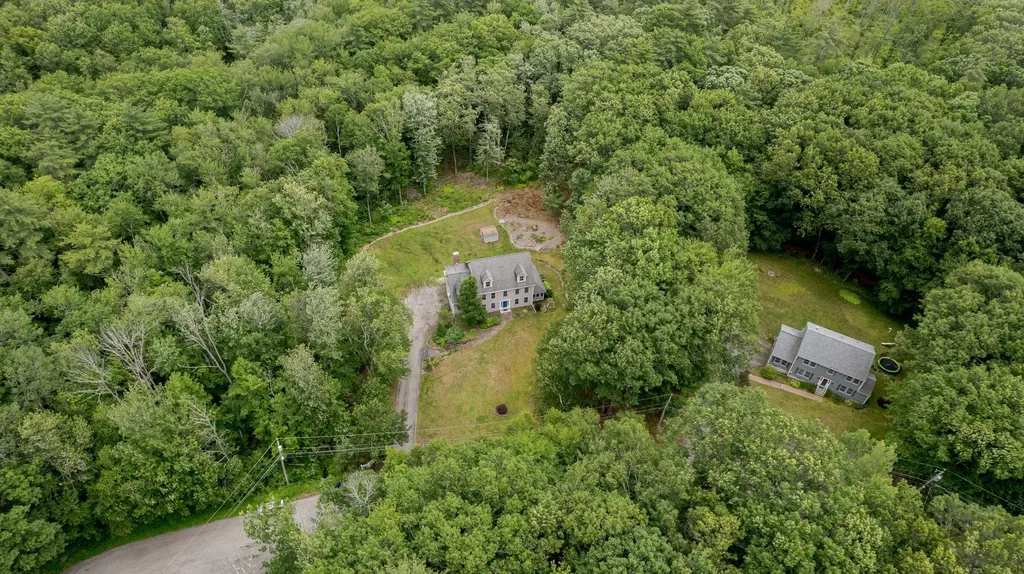 17 Stanley Pond Drive Rochester NH 03839