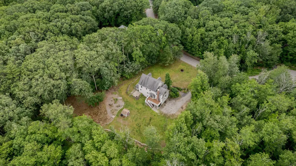 17 Stanley Pond Drive Rochester NH 03839