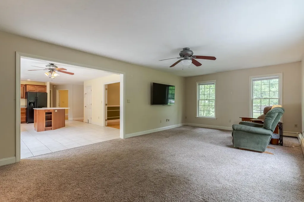 17 Stanley Pond Drive Rochester NH 03839