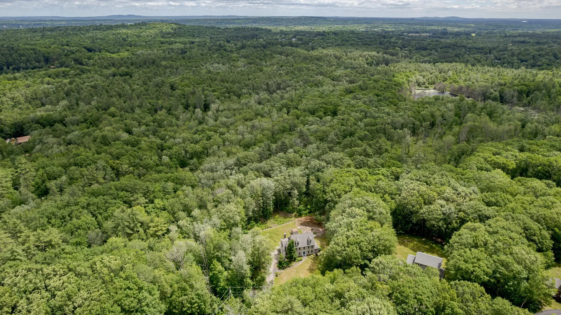 17 Stanley Pond Drive Rochester NH 03839