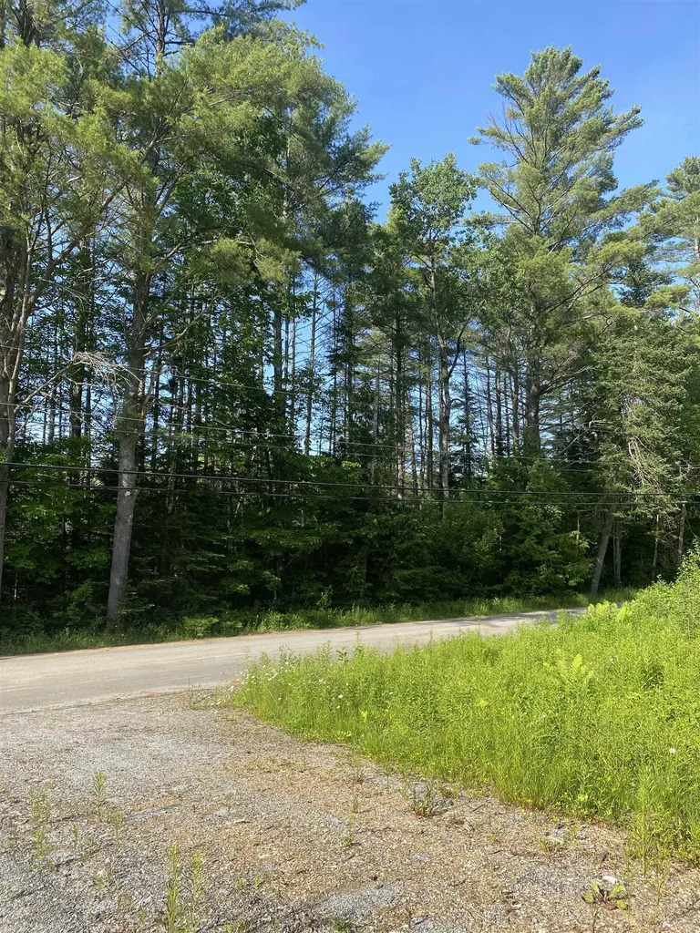 Nutting Road Sunapee NH 03782