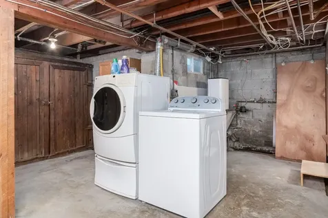 3 Mooreland Avenue Concord NH 03301