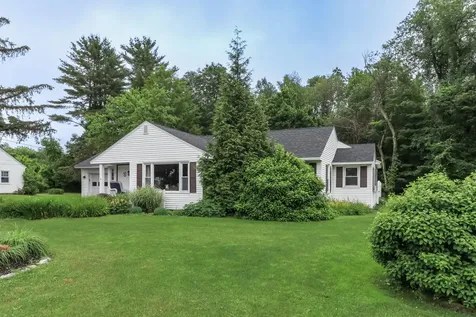 3 Mooreland Avenue Concord NH 03301