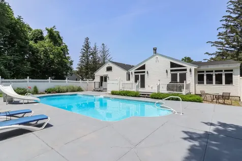 3 Mooreland Avenue Concord NH 03301