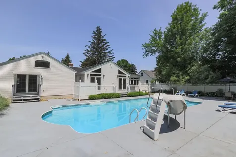 3 Mooreland Avenue Concord NH 03301