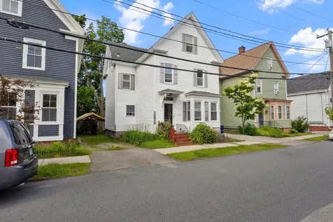 74 Cass Street Portsmouth NH 03801
