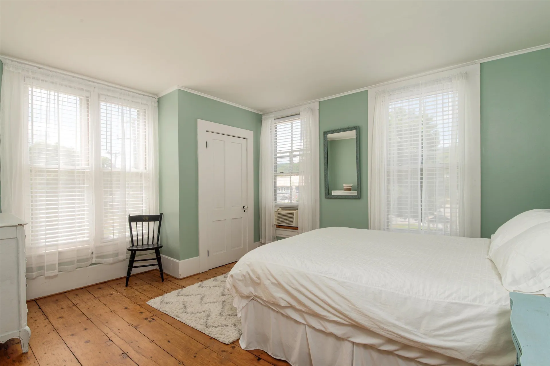 534 Elm Street Chester VT 05143