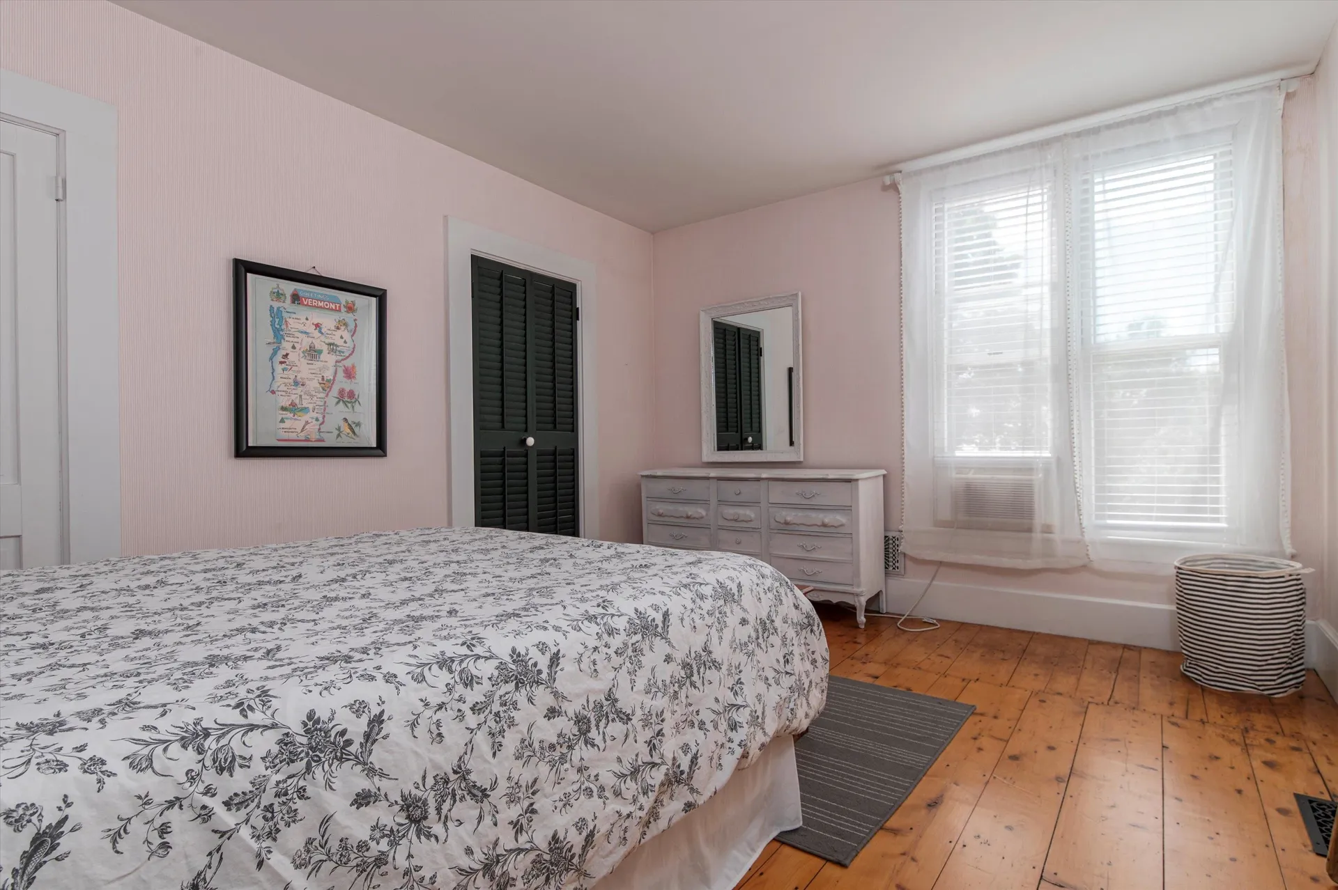 534 Elm Street Chester VT 05143