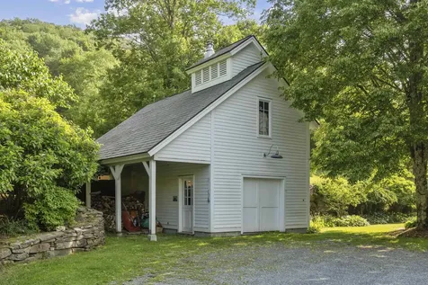 2589 W. Sandgate Road Sandgate VT 05250