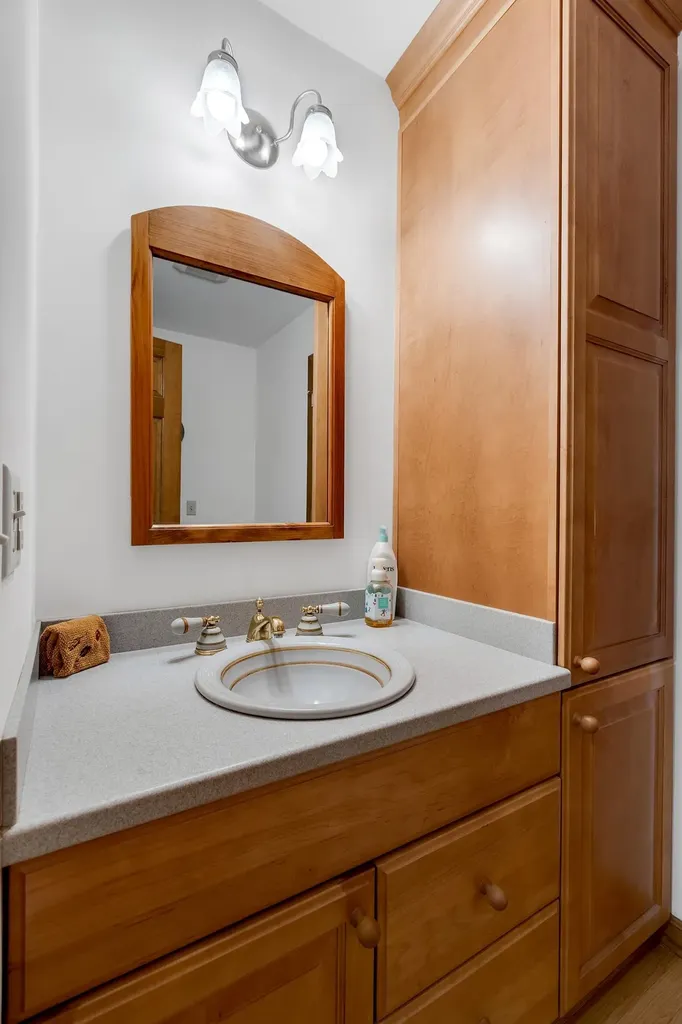 490 West Hill Road Ludlow VT 05149