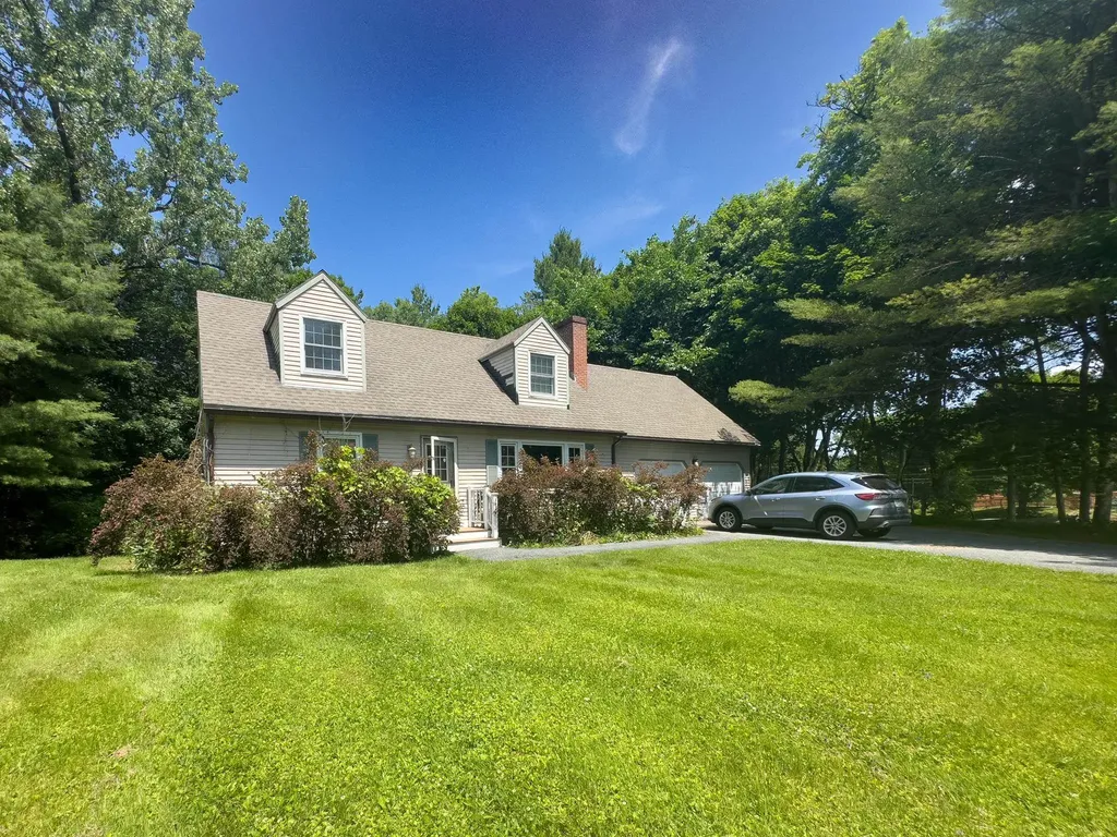1 Wyeth Farm Circle Lebanon NH 03784