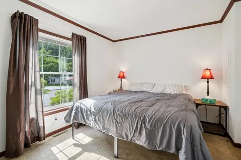 16 Maxfield Lane Hartland VT 05001