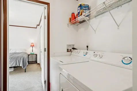16 Maxfield Lane Hartland VT 05001