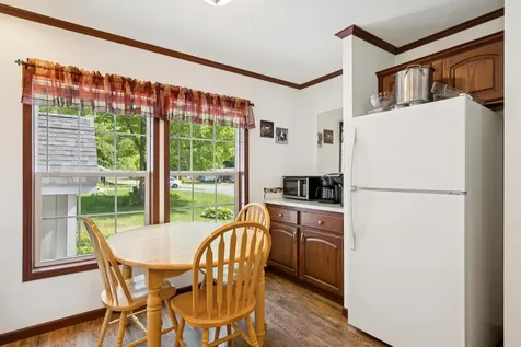 16 Maxfield Lane Hartland VT 05001