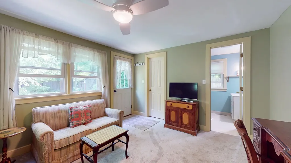 385 East Main Street Middlebury VT 05753