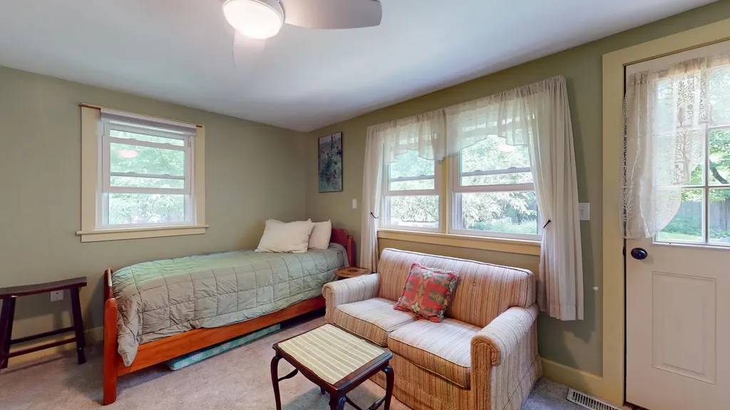 385 East Main Street Middlebury VT 05753