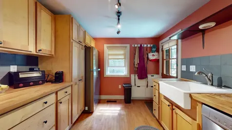 385 East Main Street Middlebury VT 05753