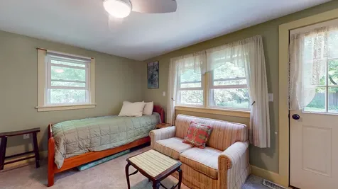 385 East Main Street Middlebury VT 05753