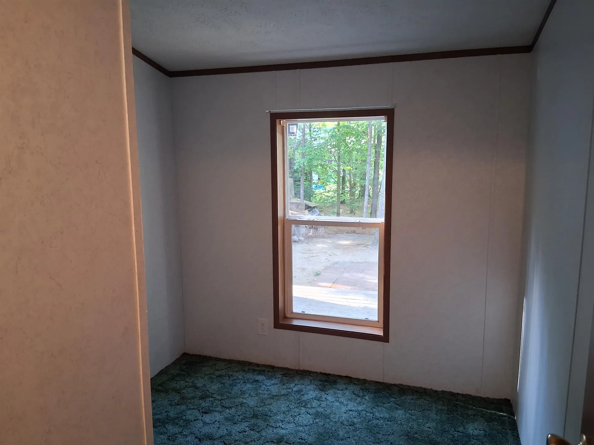 24 Flynn Lane Tamworth NH 03886