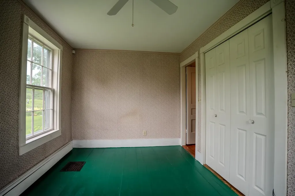 125 South Main Street Peacham VT 05862