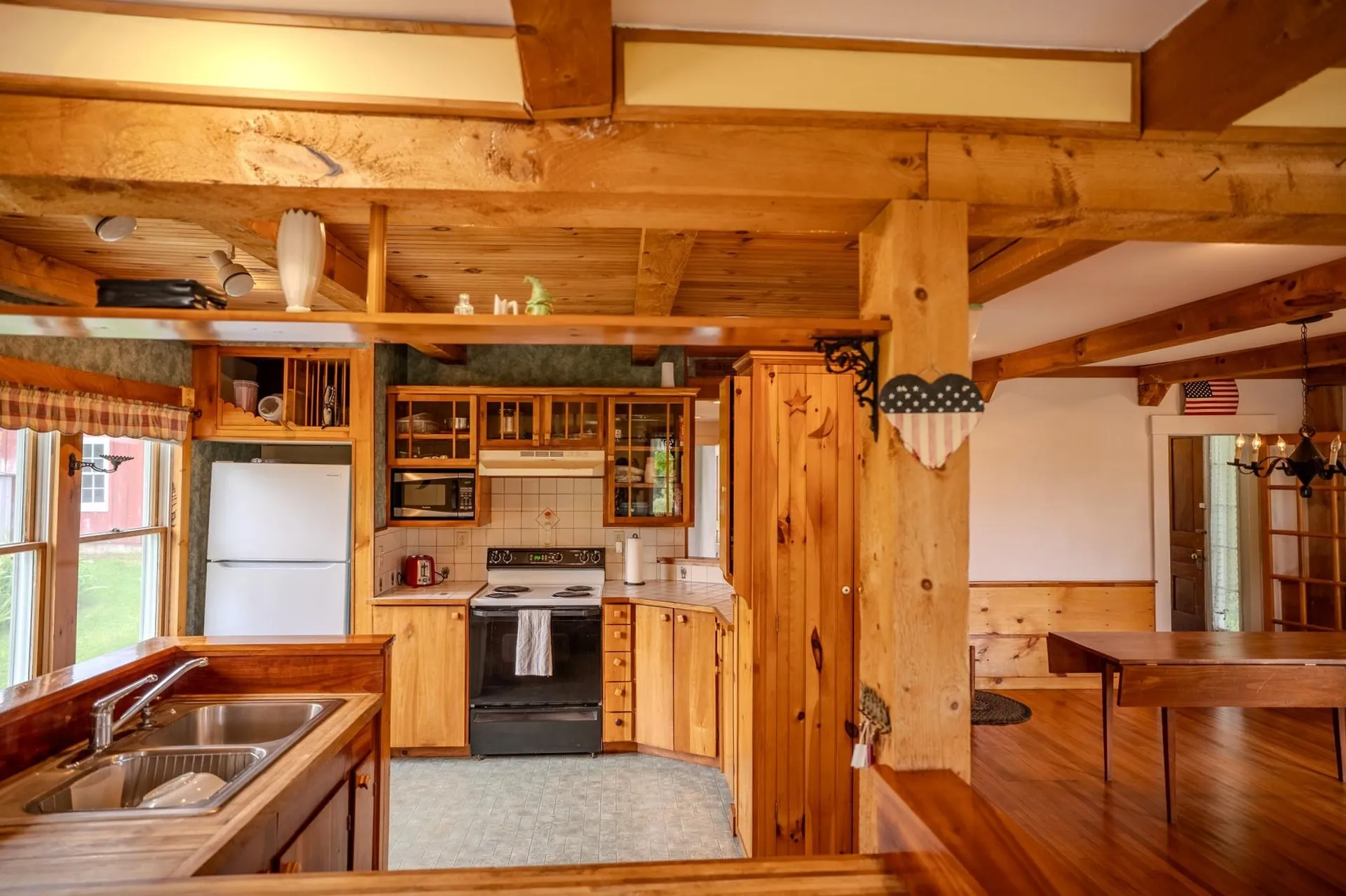 125 South Main Street Peacham VT 05862